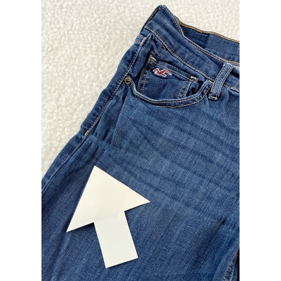 HOLLISTER • Blue Medium Wash SoCal Stretch Straight Leg Jeans, 29 - Picture 14 of 16